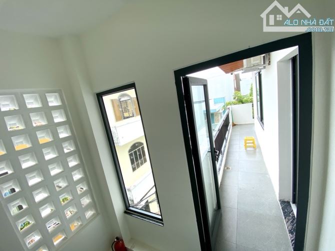 BÁN TOÀ CĂN HỘ ĐƯỜNG NGUYỄN THÀNH HÃN TT HẢI CHÂU DÒNG TIỀN 40TR/THÁNG CHỈ NHỈNH 12 TỶ - 5