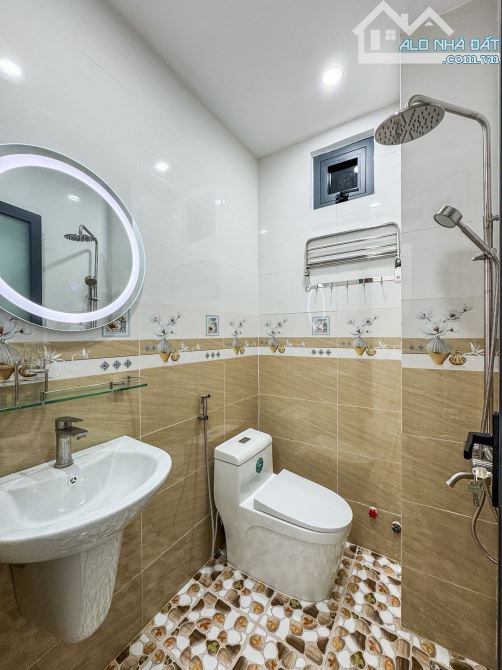 BÁN NHÀ 1 TRỆT 1 LẦU MỚI ĐẸP HẺM 311 - NGUYỄN VĂN CỪ - TP CẦN THƠ. - 6