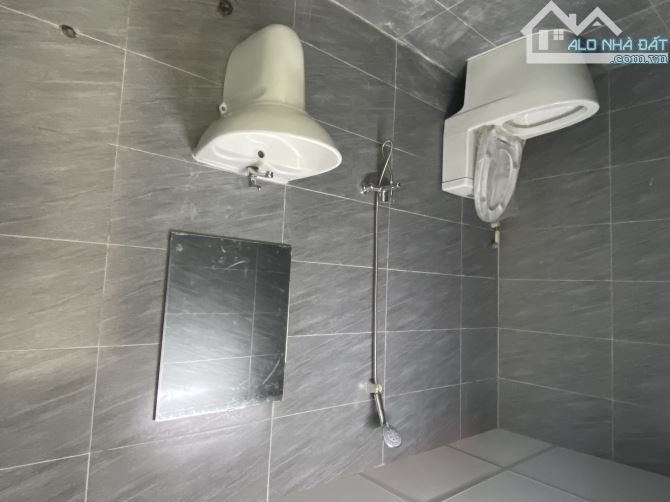 Nhà kiệt Bùi Thị Xuân giá chỉ 1ty700tr - 6