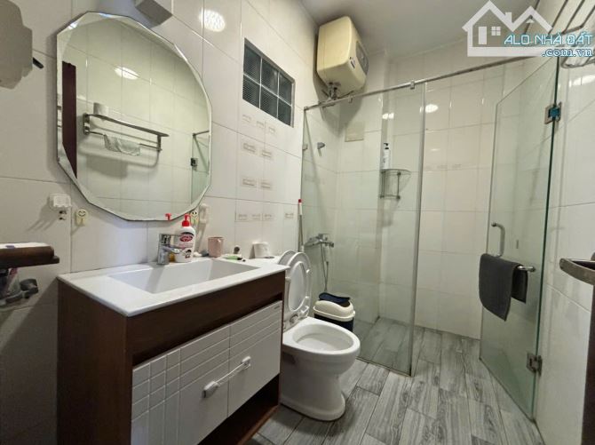 Cho thuê liền kề Văn Quán 75m x 4 tầng thông sàn kinh doanh 26tr - 6