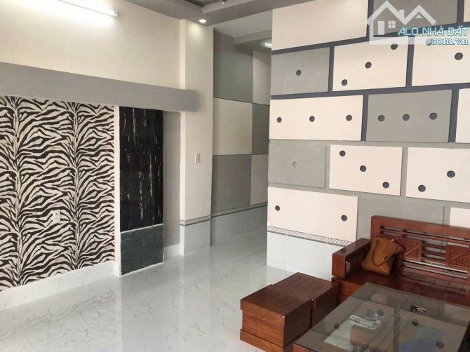 Bán gấp căn nhà đường Nguyễn Văn Khạ ,Tân Phú Trung 80m2 SHR, 770 triệu - 6