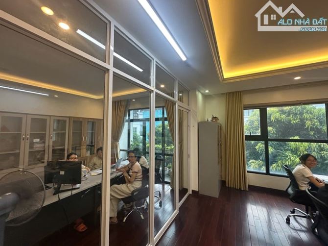 Bán biệt thự Vinhomes Gardenia Hàm Nghi, 155m2, 4 tầng, thang máy, gara, giá 72 tỷ. - 6