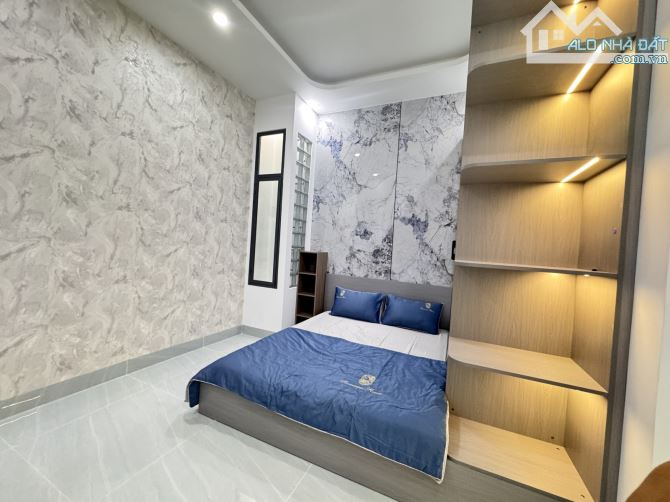 Gò Vấp - 44m2 - 2 Tầng - 5.6 tỷ - Nhà mới - Hoàn công - SHR - 6