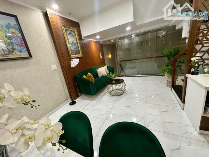 🏡 NHÀ ĐẸP 5 TẦNG – HẺM XE HƠI – P.11, GÒ VẤP - 6