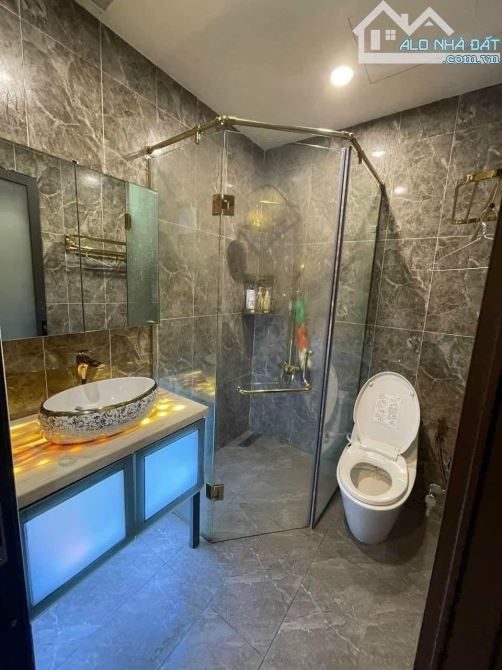 GIẢM SÂU 200TRIỆU CẦN BÁN NHÀ CƯ SÁ ĐỒNG TIẾN Q10 (66m2). GIÁ 5TỶ790. - 6