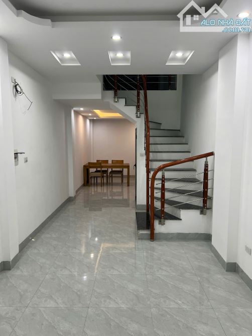 BÁN NHÀ 4 TẦNG – YÊN LŨNG – NGÕ THÔNG Ô TÔ ĐỖ CỬA - 6