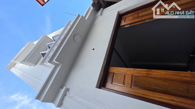 B.Á.N NHÀ THỊ TRẤN ĐAN PHƯỢNG ,NHÀ ĐẸP TRUNG TÂM, TIỆN ÍCH ĐẦY ĐỦ, Ô TÔ GẦN 32M2, 4 TỶ - 6