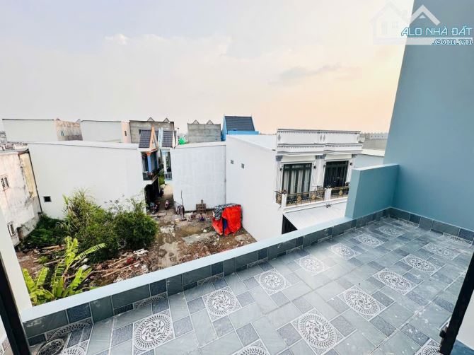 🥳 Nhà Mẫu 2025 Vừa Hoàn Thiện💥 Ngã Ba Tân Kim đường QL50 - 6
