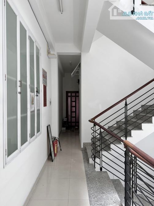 🏠 Căn hộ dịch vụ 20 phòng gần ĐH Văn Lang - P5 Gò Vấp - 94m2 - 6 tầng - chỉ hơn #16tỷ - 6