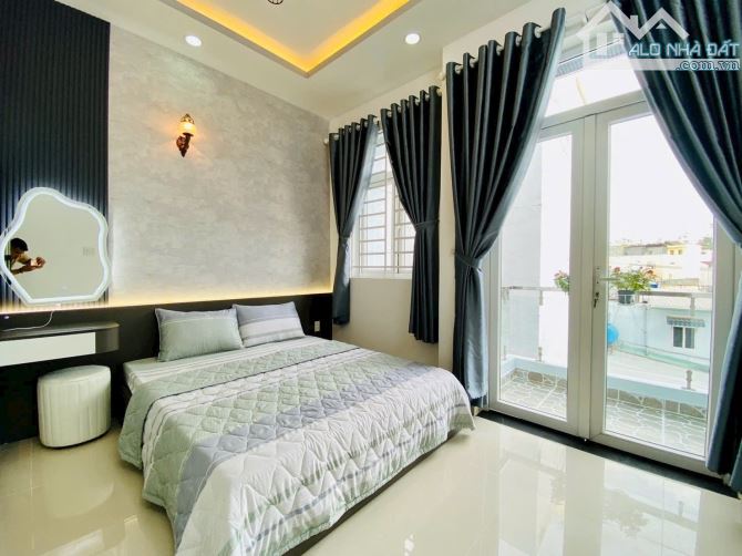 Bán Nhà Hẻm Xe Hơi Gò Vấp-52m2-4Tầng-Giá 7,68 Tỷ - 7