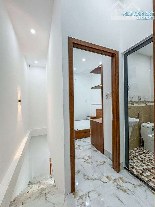 BÁN NHÀ 1 TRỆT 1 LẦU MỚI ĐẸP HẺM 311 - NGUYỄN VĂN CỪ - TP CẦN THƠ. - 7
