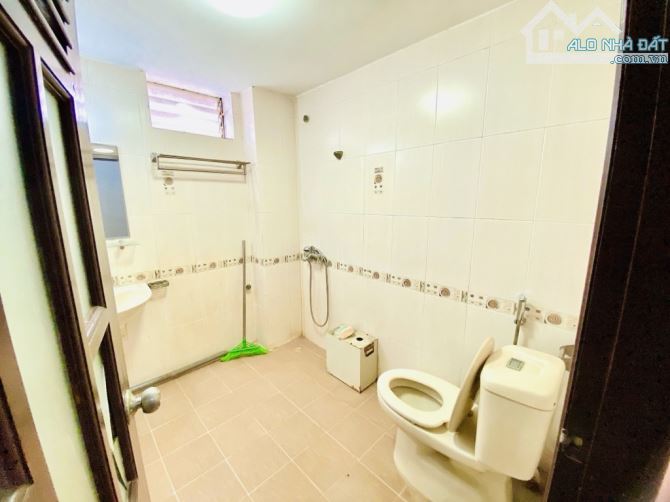 BÁN NHÀ PHÂN LÔ KĐT  VĂN QUÁN – MẶT PHỐ LÔ GÓC – MT 16M – DT 76M2 – VỈA HÈ Ô TÔ TRÁNH - 7