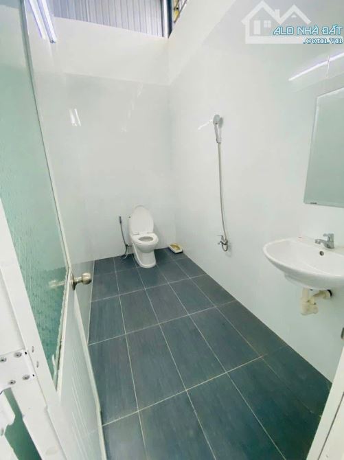 Cần bán căn nhà xưởng 386m2 ở Lê Minh Nhựt Củ Chi 9x42 chỉ 870 TRIỆU Sổ riêng sang tên nga - 7