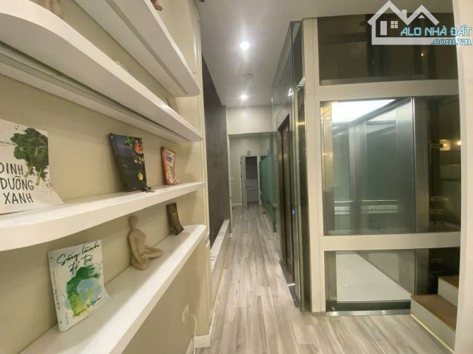 Đào Tấn, Nhà đẹp ở ngay, 5 tầng TM, 2 mặt ngõ, 15m oto tránh. 70m, mt4m. 18.8 tỷ - 7