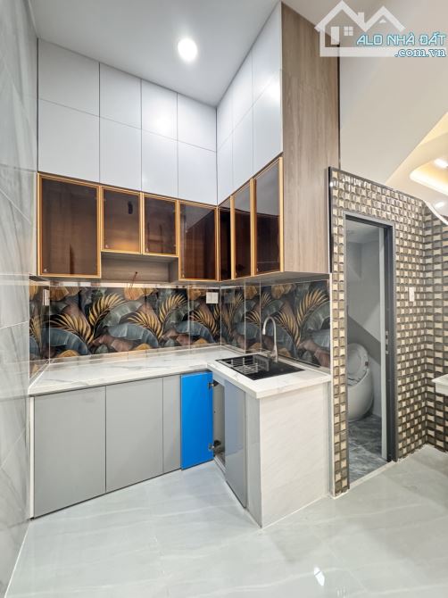 Gò Vấp - 44m2 - 2 Tầng - 5.6 tỷ - Nhà mới - Hoàn công - SHR - 7