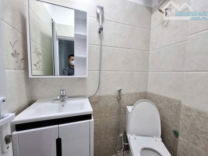 BÁN NHÀ MỚI, CĂN GÓC KINH DOANH ,PHỐ KHƯƠNG TRUNG, THANH XUÂN.28M2 – 5 T. 5,12 TỶ - 7
