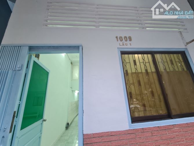 🏠 BÁN NHÀ CHUNG CƯ LẦU 1 – MẶT TIỀN ĐƯỜNG NGUYỄN TRÃI, QUẬN 5  📐 Diện tích: 4m x 21m - 7