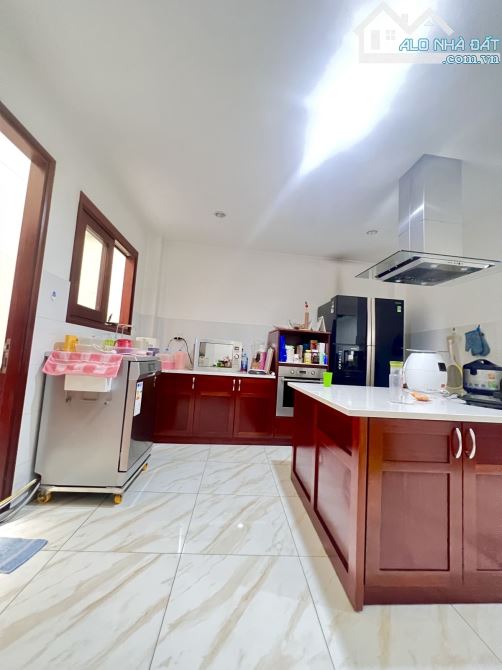 Giảm 4 TỶ BÁN GẤP nhà Hẻm xe hơi Khu Bàu Cát Đ, Phạm Phú Thứ 82m2 5❌17m 5 Tầng còn 11.2 tỷ - 8