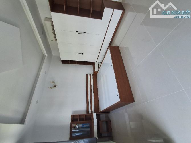 MẶT TIỀN NGUYỄN VĂN LINH- 6.05x30 - MB CAFE VÀ KD PHÒNG TRỌ - 20 TỶ - 8