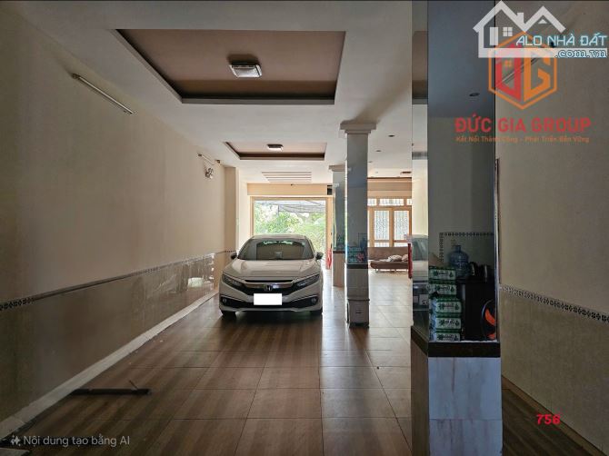Bán khách sạn 1 trệt 5 lầu 1 sẹc đường Võ Thị Sáu, P.Thống Nhất giá 19 tỷ - 8