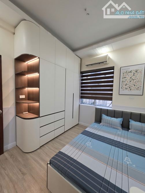 CẦN BÁN căn hộ đẹp đầy đủ nội thất, lô góc view thoáng, tầng đẹp gần CV CẦU GIẤY - 8