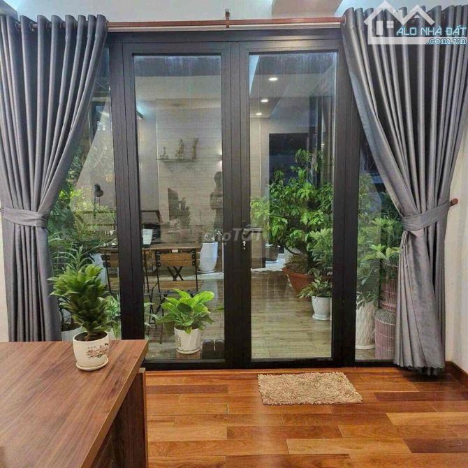 Vị trí hiếm, Phạm Ngọc Thạch, ngõ nông, căn góc, nhà mới đẹp ở ngay - 8