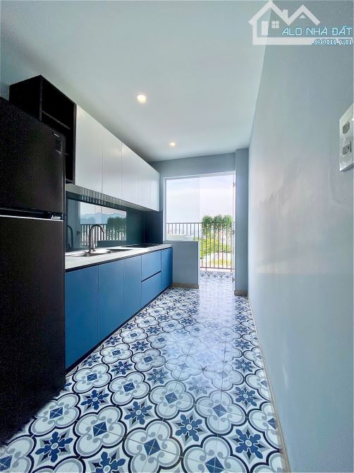 Chuyển nhượng căn góc 2 phòng ngủ với view sân vườn - 8