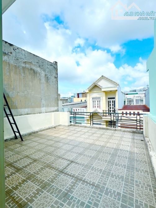 Bán nhà HXH 6M đường Lê Văn Quới, P BTĐ A, Quận Bình Tân DT 60m2(5x12)x3 Tầng Giá 5.7 Tỷ - 9