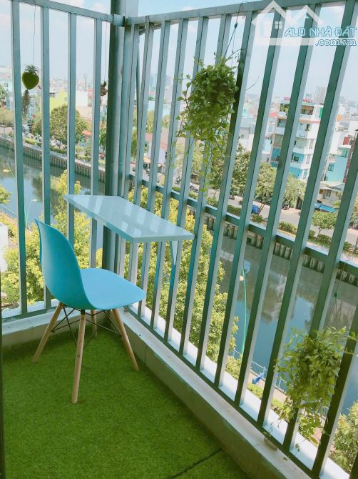 Tòa nhà CHDV Q3 cách MT 1 căn. DT 8x15m, 7 tầng thang máy - 9