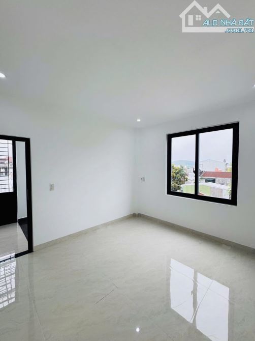 🏡Bán nhà 3 tầng Kiệt Oto Đặng Huy Trứ Full Nội Thất Cách Mặt Tiền Vài chục mét - 9