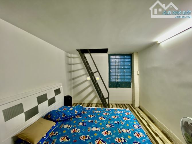 HẺM XE HƠI- NHÀ ĐẸP PHÚ THỌ HOÀ - 2 LẦU SÂN THƯỢNG, 3 PHÒNG NGỦ - CHỈ NHỈNH 4 TỶ - 9