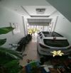 Hiếm có! Nhà mặt phố Lê Hữu Trác Hà Đông, ô tô vào nhà, 60m2, 18.5 tỷ