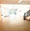 Bán nhà 5 tầng ngõ ô tô tránh phố Nguỵ Như Kon Tum 56m2 mặt tiền 5m 26,8tỷ