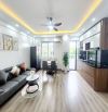 Bán căn hộ Linh Đàm, 3 phòng ngủ, 2 vệ sinh, 4,7 tỷ