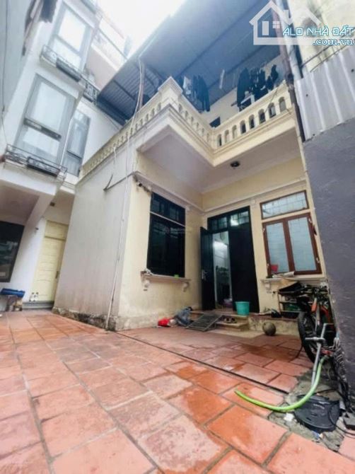 🔥 Bán đất tặng nhà – PHỐ TÔ NGỌC VÂN  – Sổ đỏ vuông đẹp – Ngõ thông thoáng