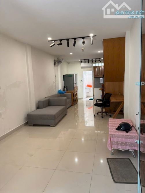 Nhà bán Nguyễn Thị Tần gần chợ Rạch Ông, dt 3.4x11.5m 1lầu giá 4tỷ280.