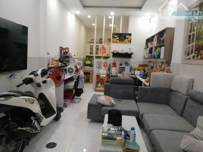 🌹NGAY TÂN TRỤ - PHAN HUY ÍCH - TÂN BÌNH - 40M2 - KHU DÂN TRÍ CAO - CHỈ 4.6 T