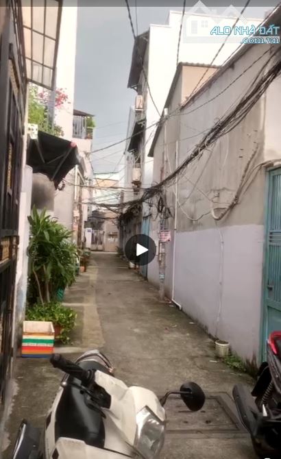 Bánn nhà,đường phạm hữu lầu ,phường Phú Mỹ, quận 7. Dt:4,4×11m,giá:3,5ty