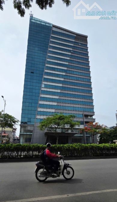🔥CỰC HIẾM – NGUYỄN VĂN CỪ LONG BIÊN  PL QUÂN ĐỘI – GARA ÔTÔ – THANG MÁY – FULL NỘI THẤT V