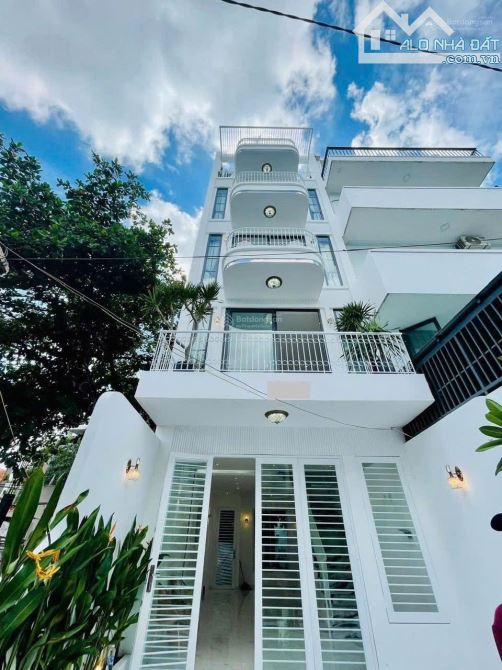 Siêu phẩm nhà đẹp ngay Cao Đức Lân,An Khánh,Quận 2-Giá:6tỷ210/ 67,5m2(4,5x15)-3 lầu, 4PN,