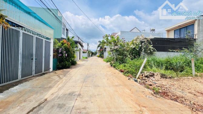 LÔ ĐẤT FULL THỔ CƯ GÓC 2 MẶT TIỀN HẺM ĐỖ XUÂN HỢP - PHƯỜNG TÂN LỢI