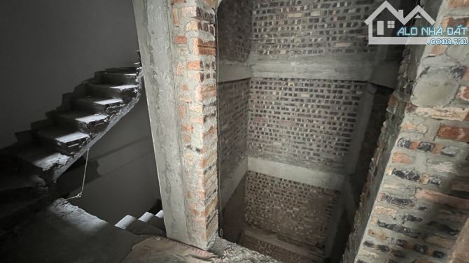 Bán nhà Ô tô Đỗ cửa- Đại Mỗ - Cạnh Lê Quang Đạo 35m