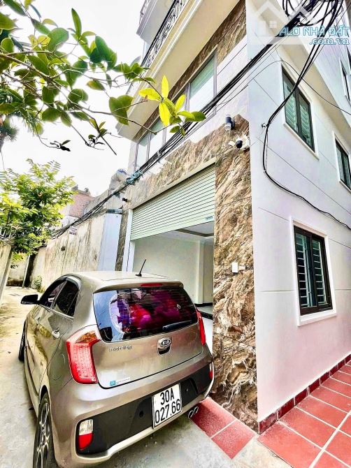 LÔ GÓC THOÁNG, Ô TÔ ĐỖ GẦN, phố Ngô Thì Nhậm, Hà Đông, 39m 5 tầng nhỉnh 8 tỷ, CÓ TL