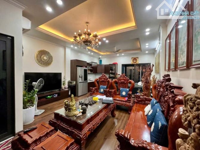 BIỆT THỰ VIP VĂN QUÁN - SONG LẬP - 3 THOÁNG - FULL NỘI THẤT - TIỆN ÍCH NGẬP TRÀN - NGAY ĐƯ