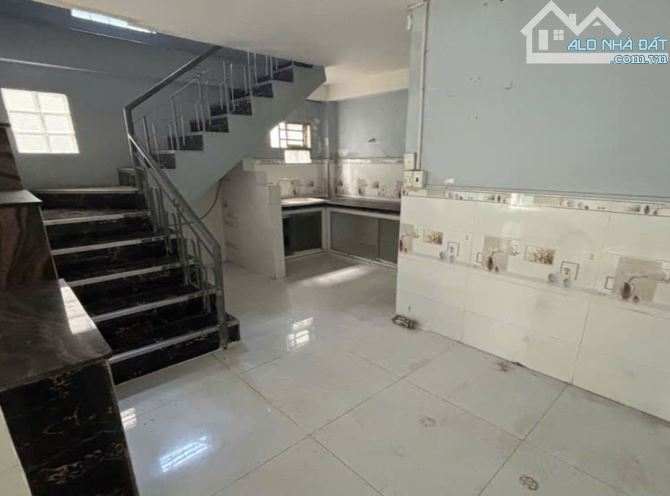 Bán nhà hẻm xe hơi, Lê Văn Quới, Bình Tân, 59.5 m² (4.2m x 14m) - Giá 6.4 tỷ TL