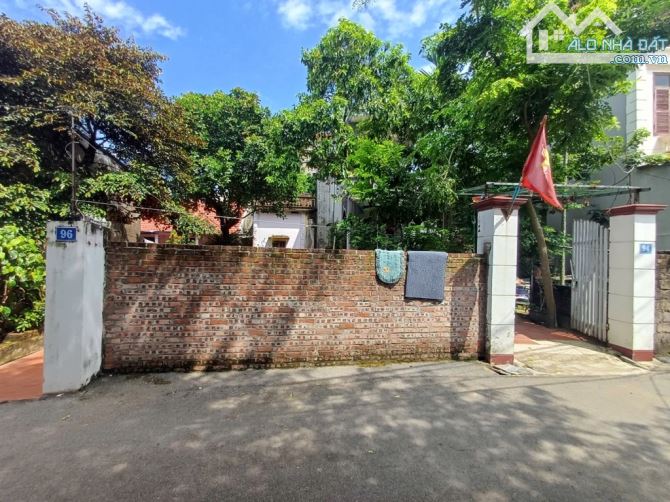 Bán đất Giang Chính – Biên Giang, Hà Đông 70m²  Vị trí đẹp, mặt ngõ to, ô tô tải tránh nha
