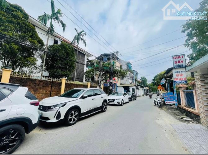 BÁN ĐẤT KIỆT OTO HÀM NGHI GẦN CHỢ VÀ TRƯỜNG HỌC