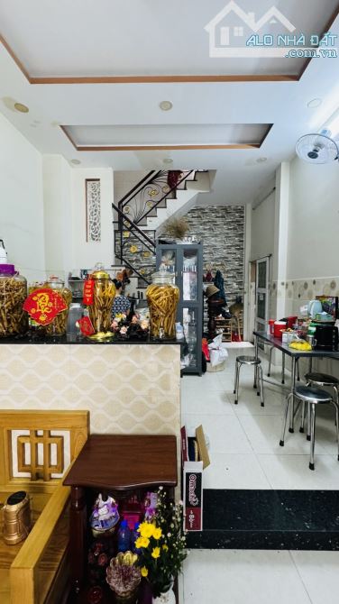NHÀ ĐẸP Ở NGAY – 4 TẦNG BTCT – KHÔNG QUY HOẠCH – NGANG HƠN 4M – TƯƠNG LAI RA MẶT TIỀN