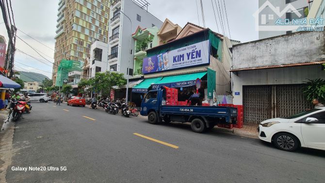 🌊🏡 BÁN ĐẤT MẶT TIỀN XÂY KHÁCH SẠN – ĐƯỜNG PHAN BỘI CHÂU CHỢ XÓM LƯỚI –CÁCH BIỂN 200M