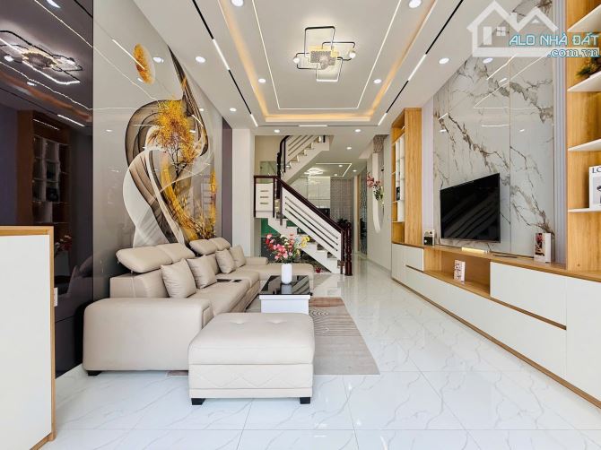Bán nhà gần sân bay - Đ. Nguyễn Văn Công, Gò Vấp chỉ 3 tỷ 050 triệu / 56m2. Hẻm thông